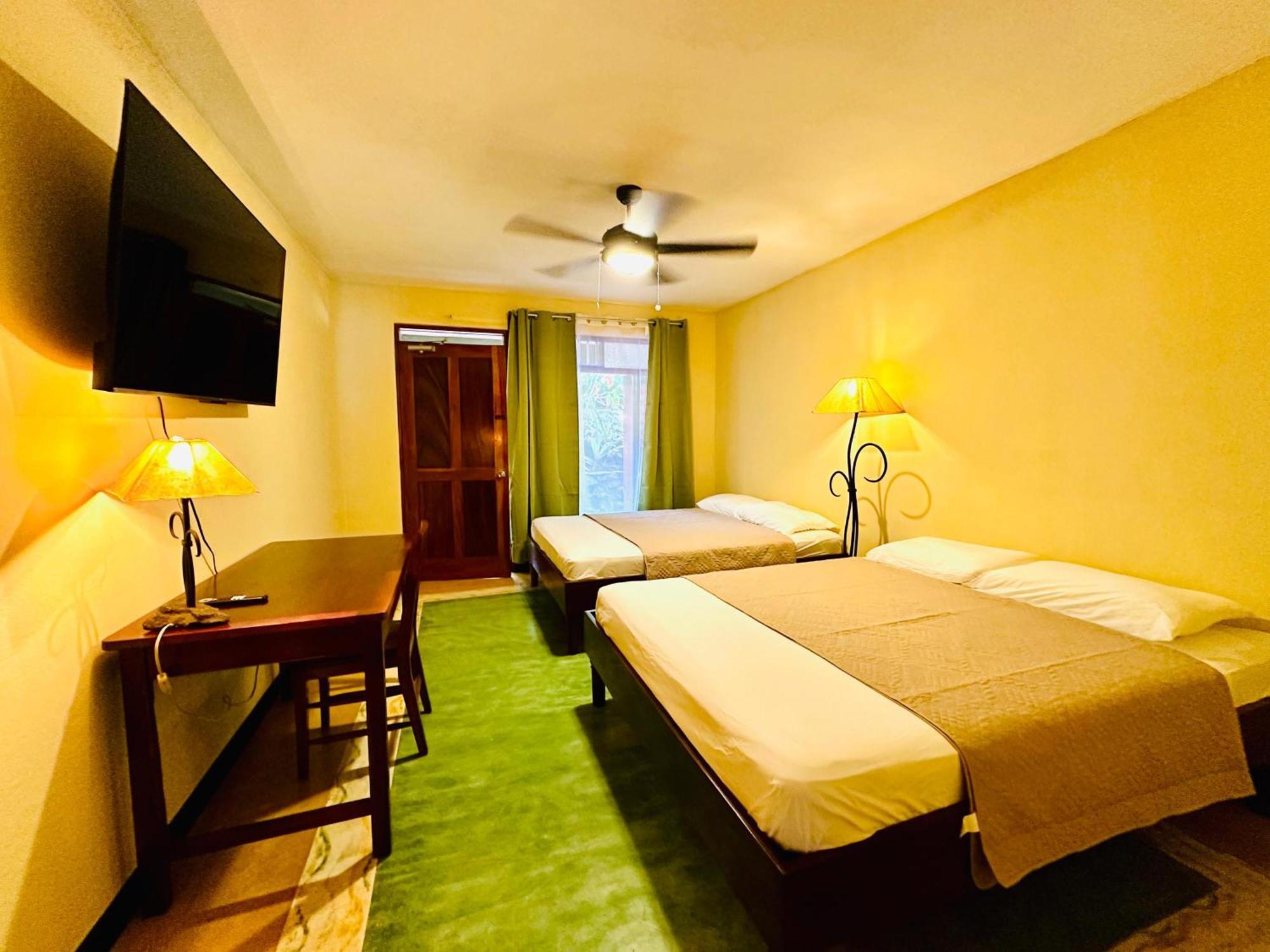 Lake Arenal Brewery & Hotel Tilaran Ngoại thất bức ảnh