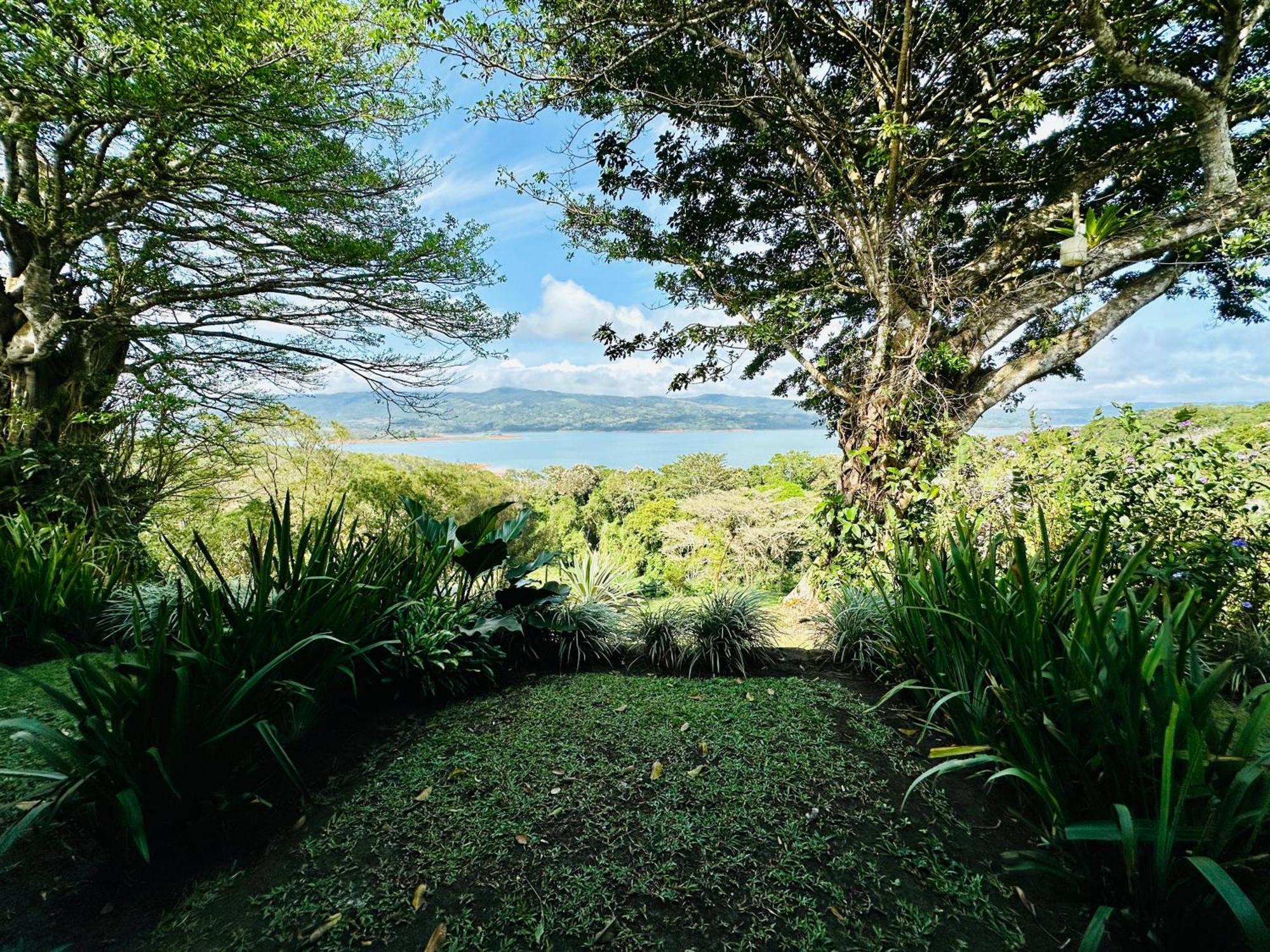 Lake Arenal Brewery & Hotel Tilaran Ngoại thất bức ảnh